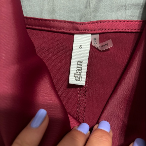 maroon blouse - Picture 2 of 4